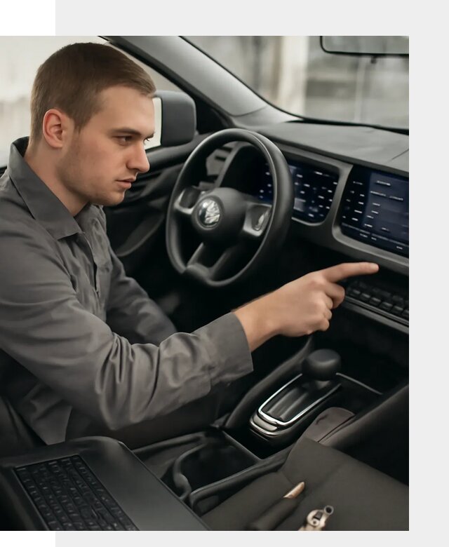 Русификация автомобиля Nissan N7 под ключ в Тобольске официально